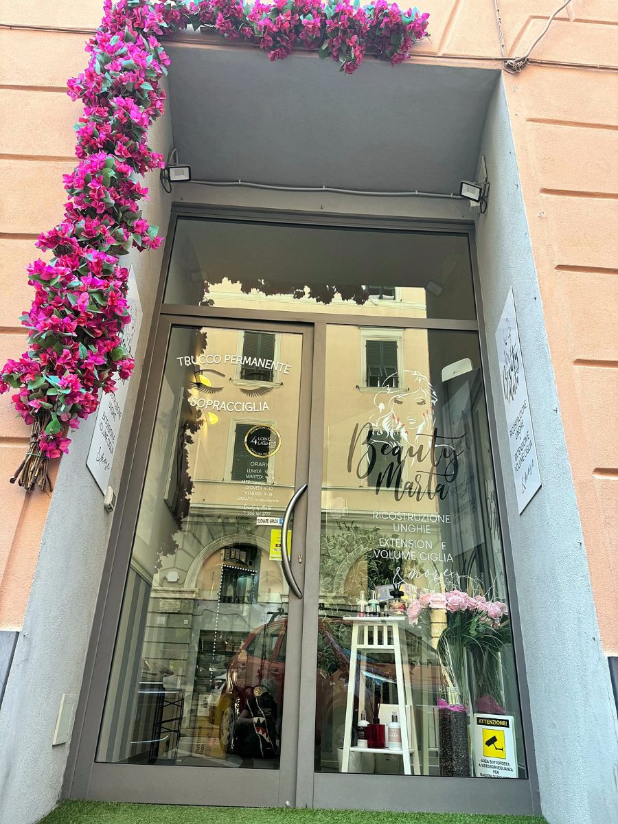 Entrance of Beauty by Marta, Via Verzellino 60r, Savona